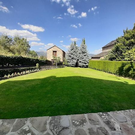 Navasa Villa Екстериор снимка