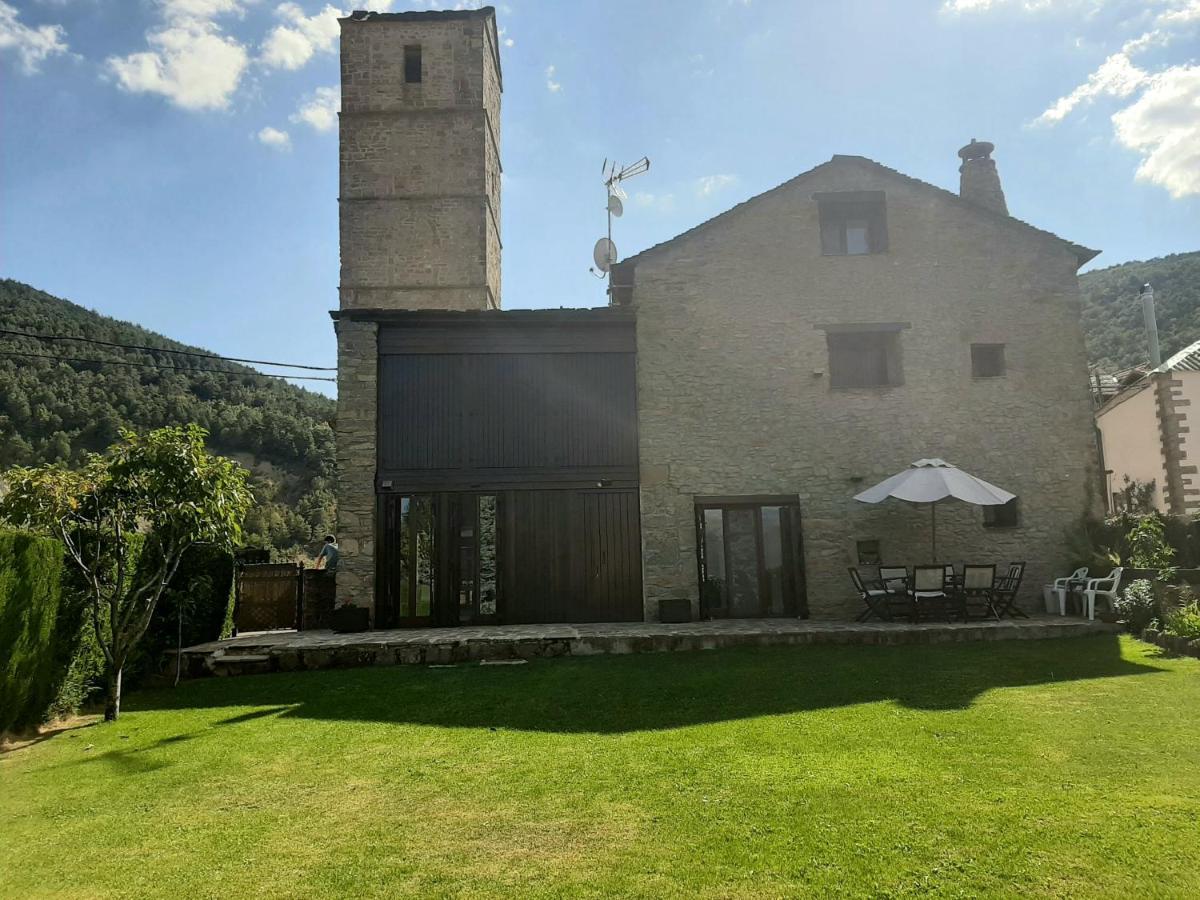 Navasa Villa Екстериор снимка